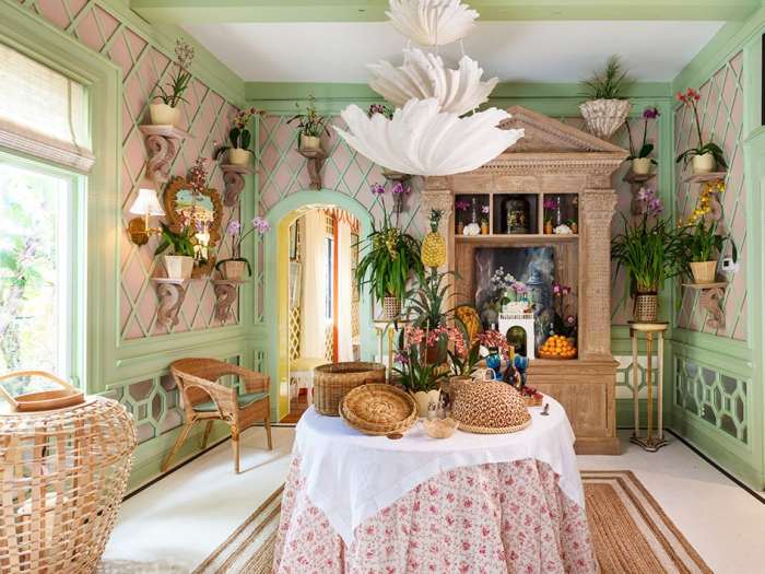 What to buy for palm beach decorating style