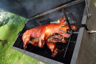 How to cook a whole pig cuban style